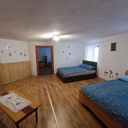Hostel Sigma House Mojstrana Exteriér fotografie