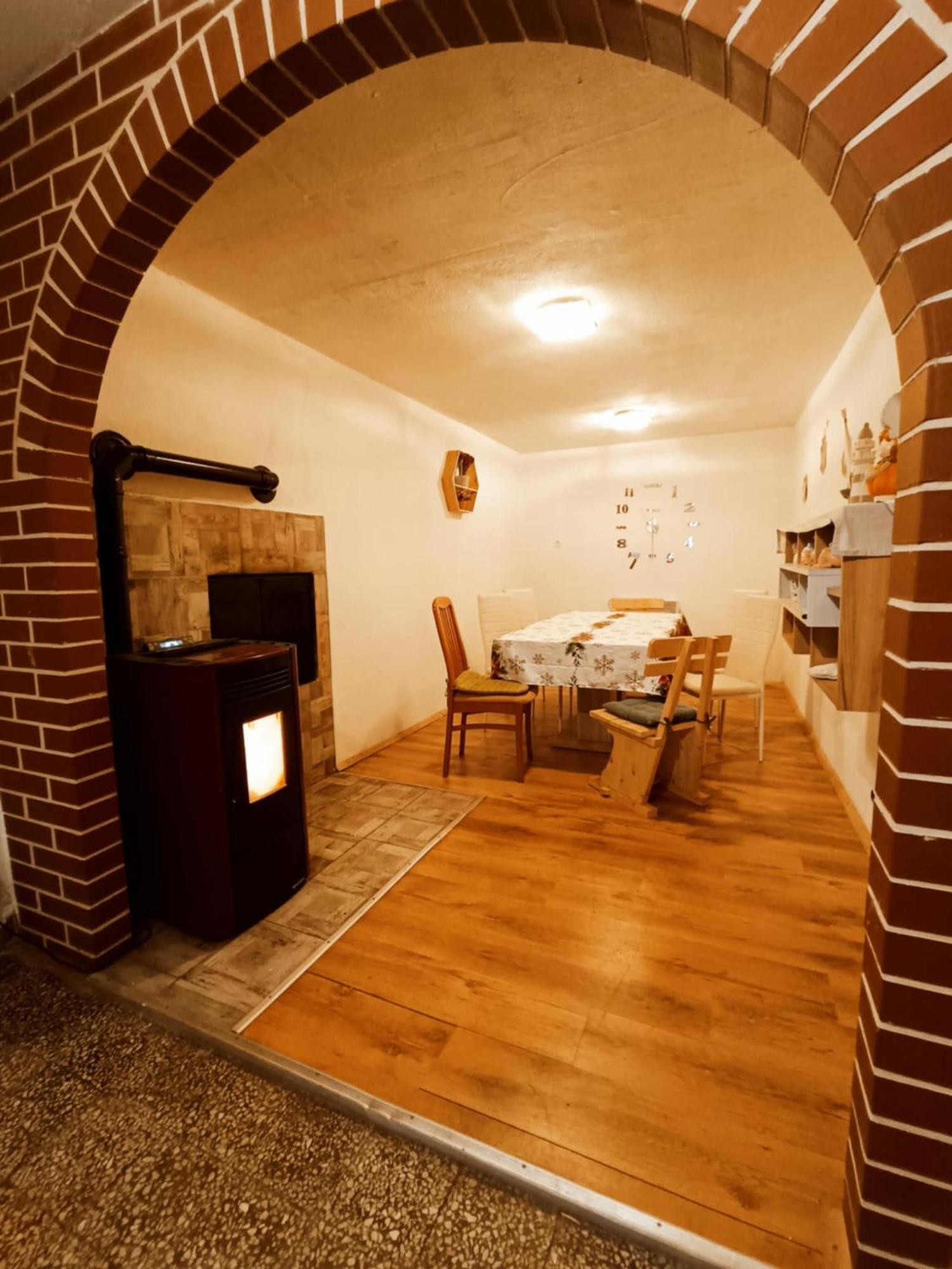 Hostel Sigma House Mojstrana Exteriér fotografie
